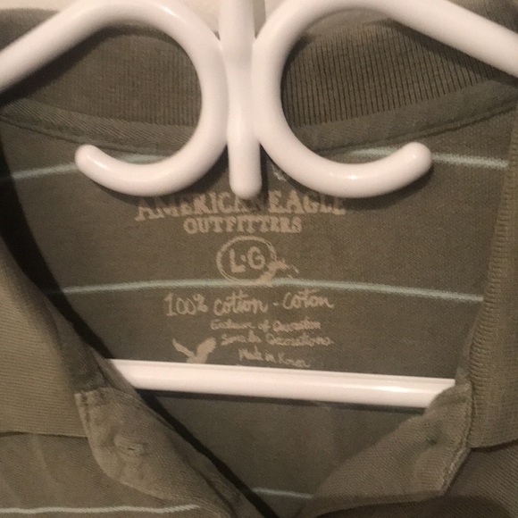 American Eagle Olive Striped Woman’s Polo great condition and material! - Picture 3 of 4